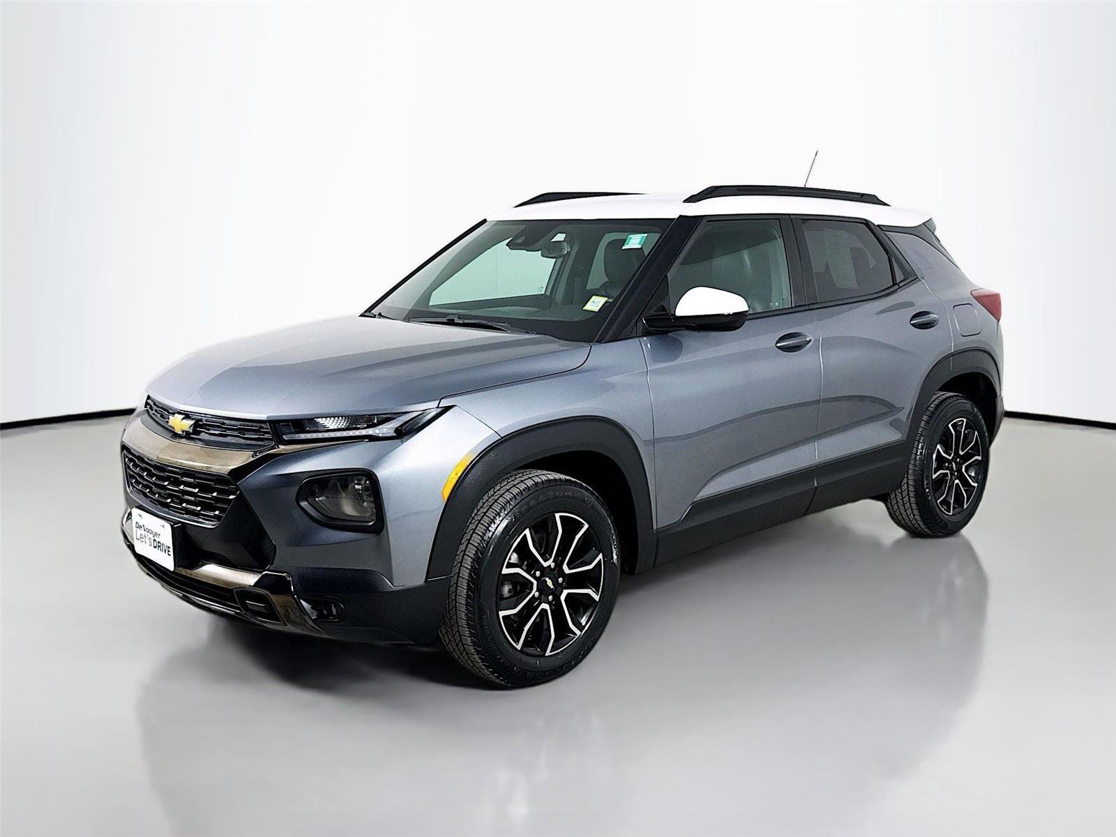 Used 2021 Chevrolet TrailBlazer ACTIV w/ Technology Package AWD/4WD image 5