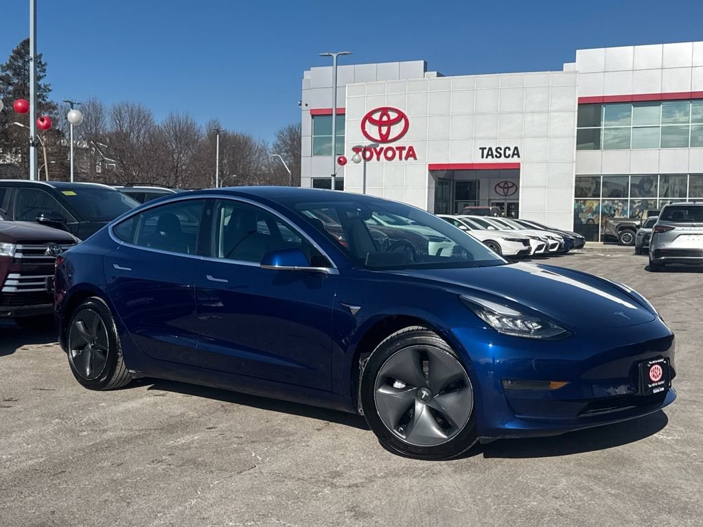 Used 2020 Tesla Model 3 Long Range image 1