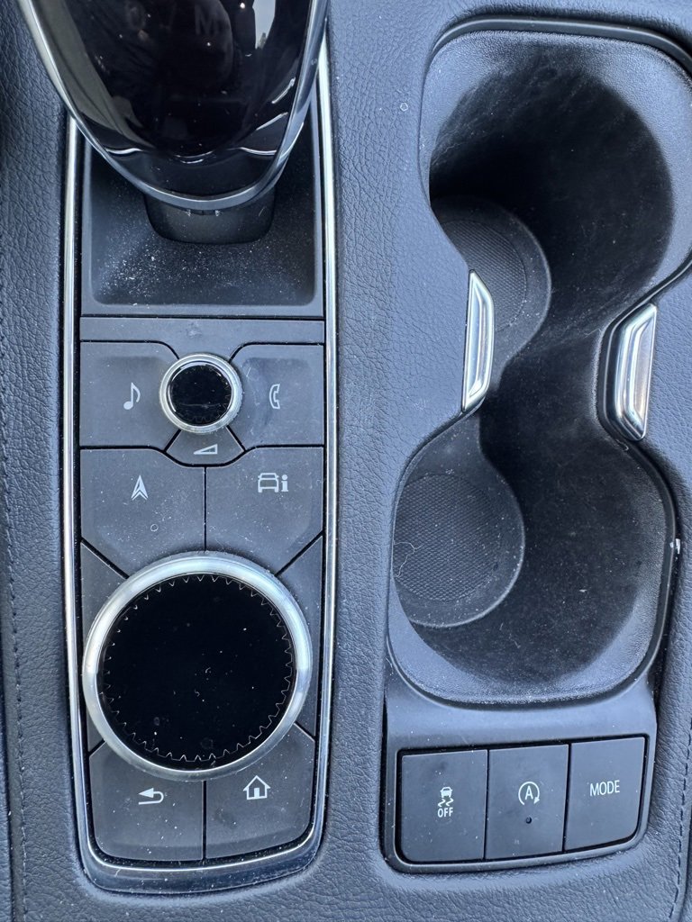 Certified 2025 Cadillac XT4 Premium Luxury image 11