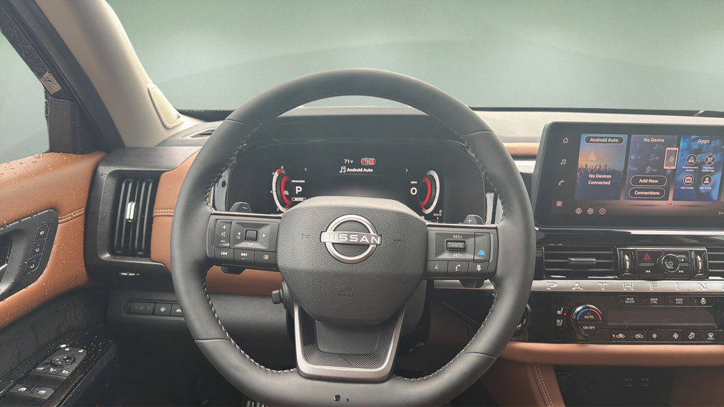 New 2026 Nissan Pathfinder Platinum w/ Cargo Package AWD/4WD image 9