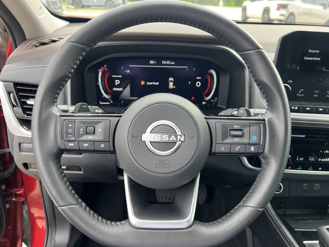 Used 2023 Nissan Rogue Platinum w/ Platinum Premium Package FWD image 9