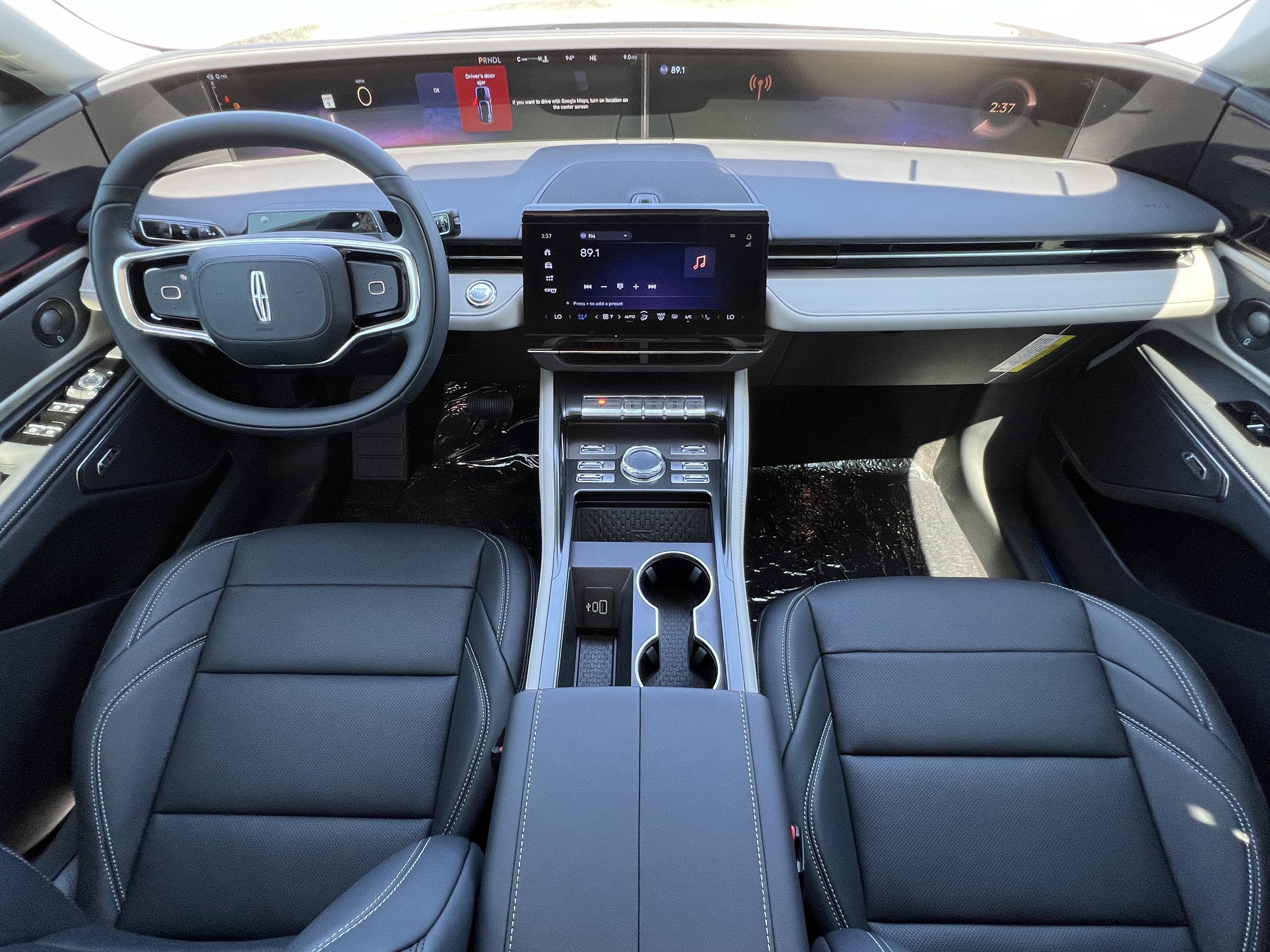 New 2025 Lincoln Nautilus Premier w/ Equipment Group 102A image 15