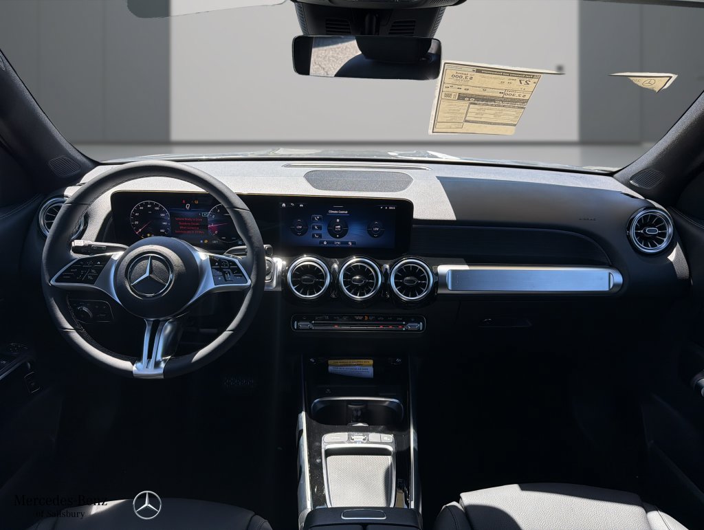 New 2026 Mercedes-Benz GLB 250 4MATIC image 7