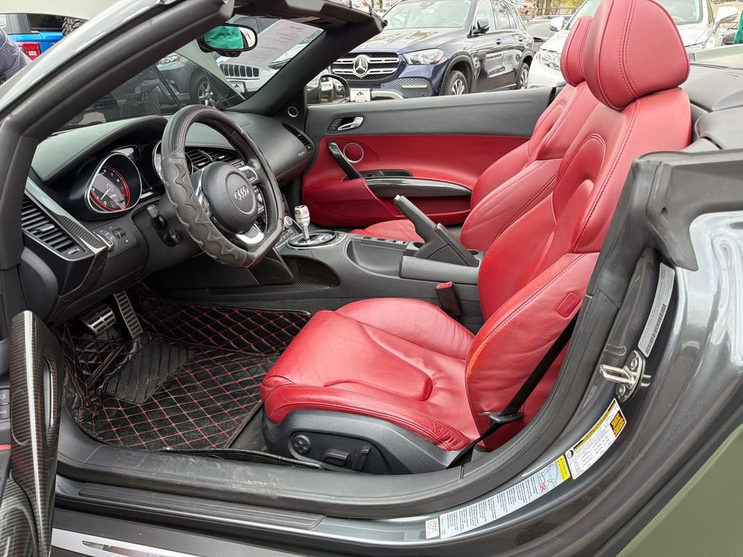 Used 2011 Audi R8 V10 AWD/4WD image 14