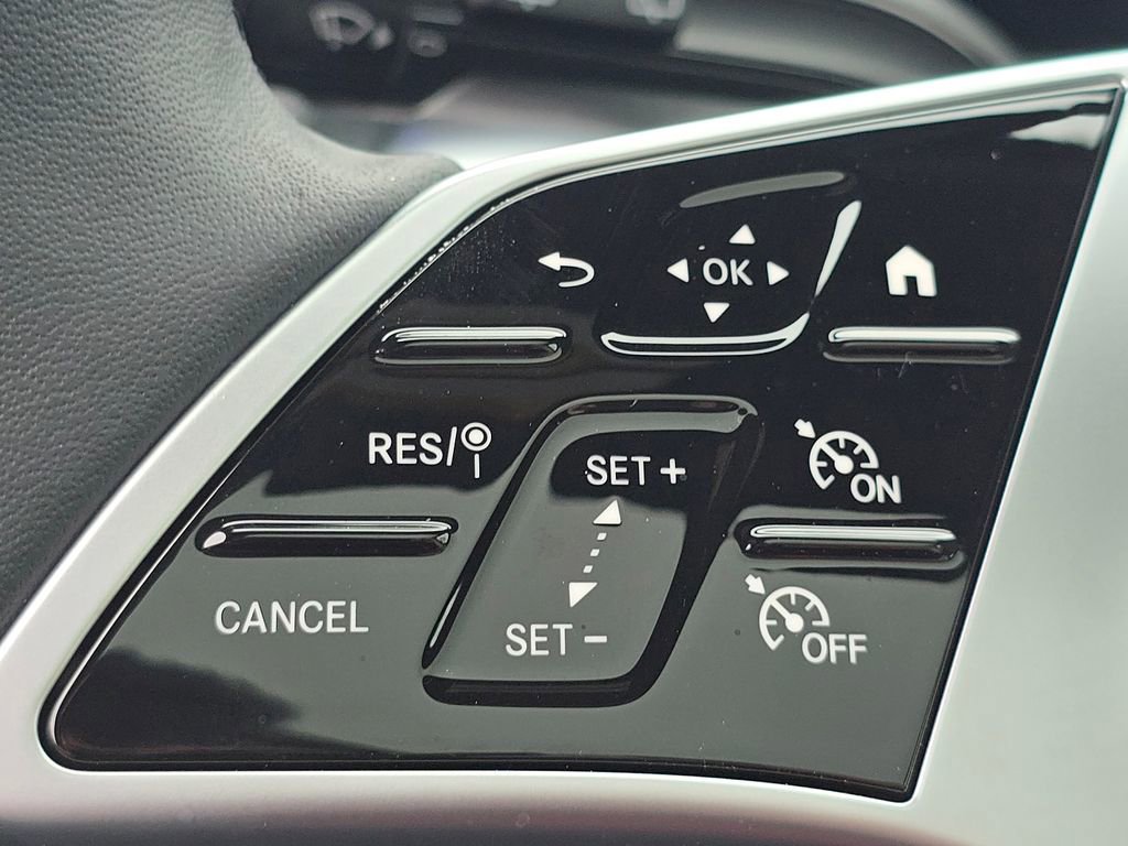 New 2026 Mercedes-Benz GLB 250 4MATIC image 34