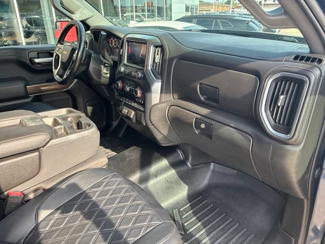 Used 2021 Chevrolet Silverado 1500 LT AWD/4WD image 12