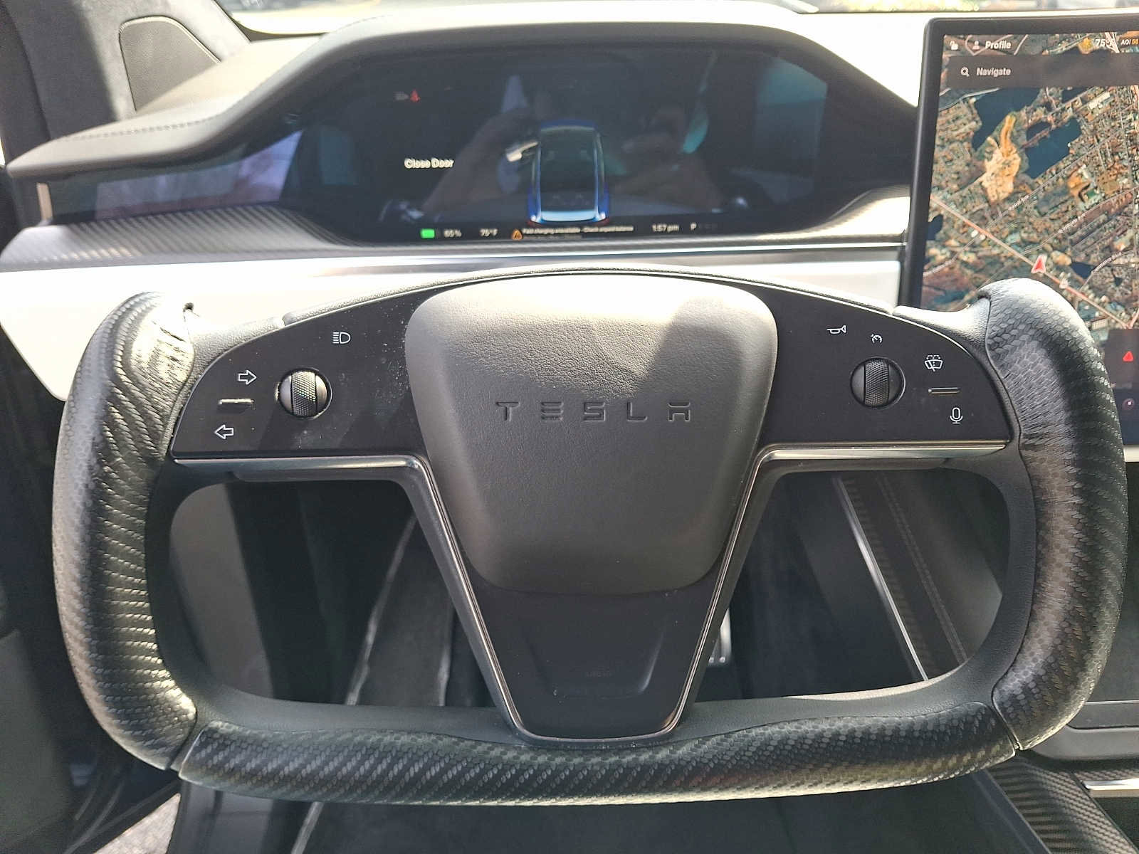 Used 2022 Tesla Model X Plaid image 21