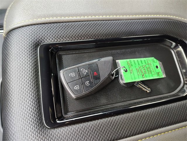 Used 2022 Chevrolet Silverado 1500 ZR2 w/ Technology Package image 24