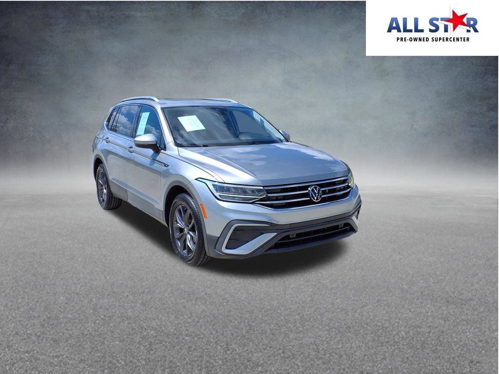 Used 2022 Volkswagen Tiguan SE w/ Panoramic Sunroof Package FWD 360° Tour