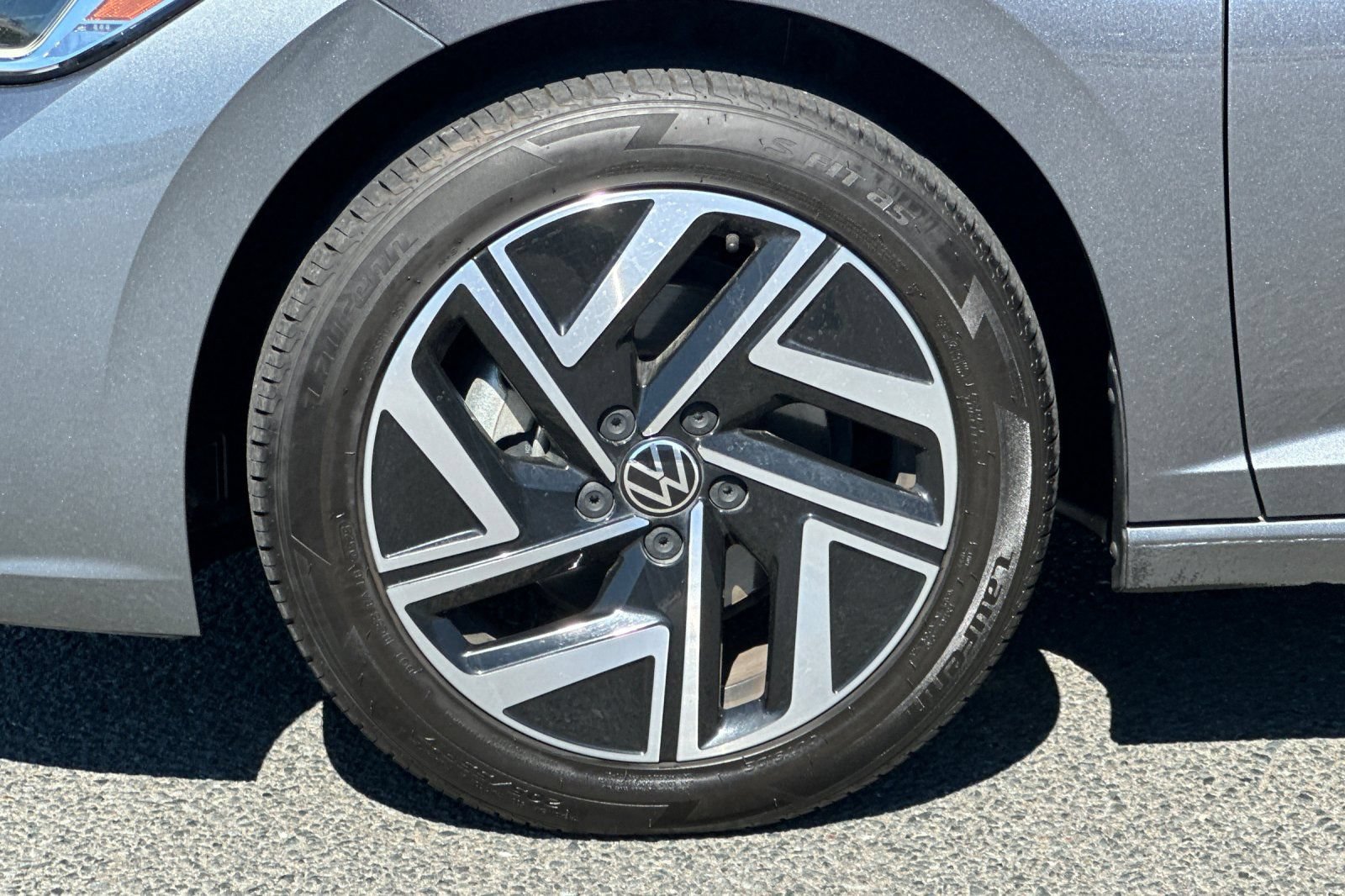 Used 2022 Volkswagen Jetta SEL FWD image 25