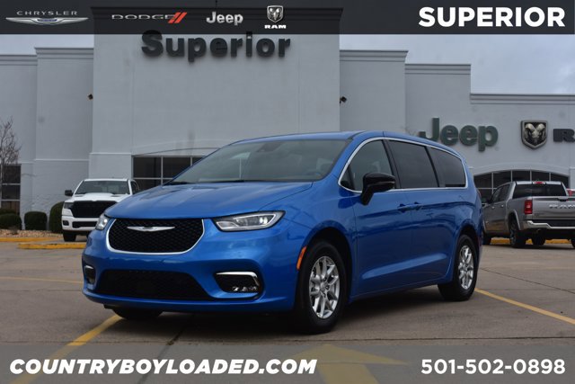 New 2026 Chrysler Pacifica Select image 1