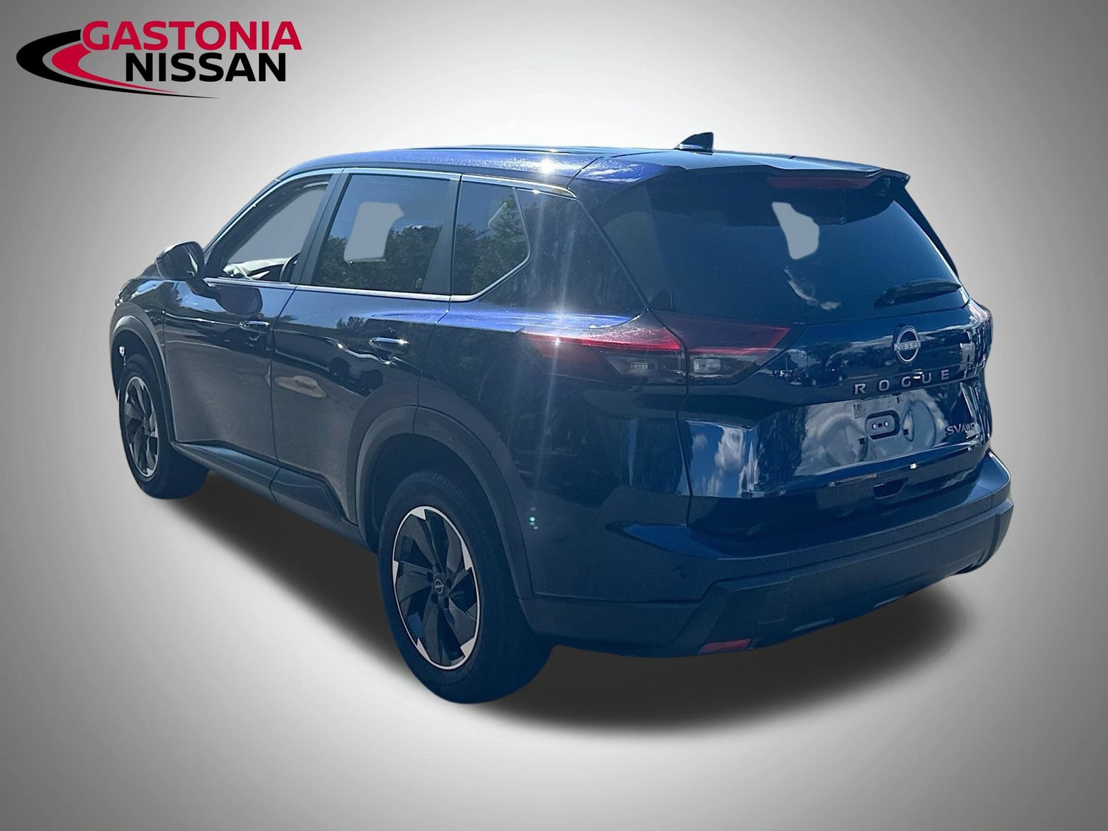Used 2024 Nissan Rogue SV AWD/4WD image 6