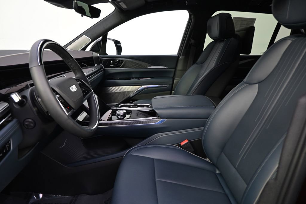 Certified 2025 Cadillac Escalade IQ Sport 2 AWD/4WD image 13