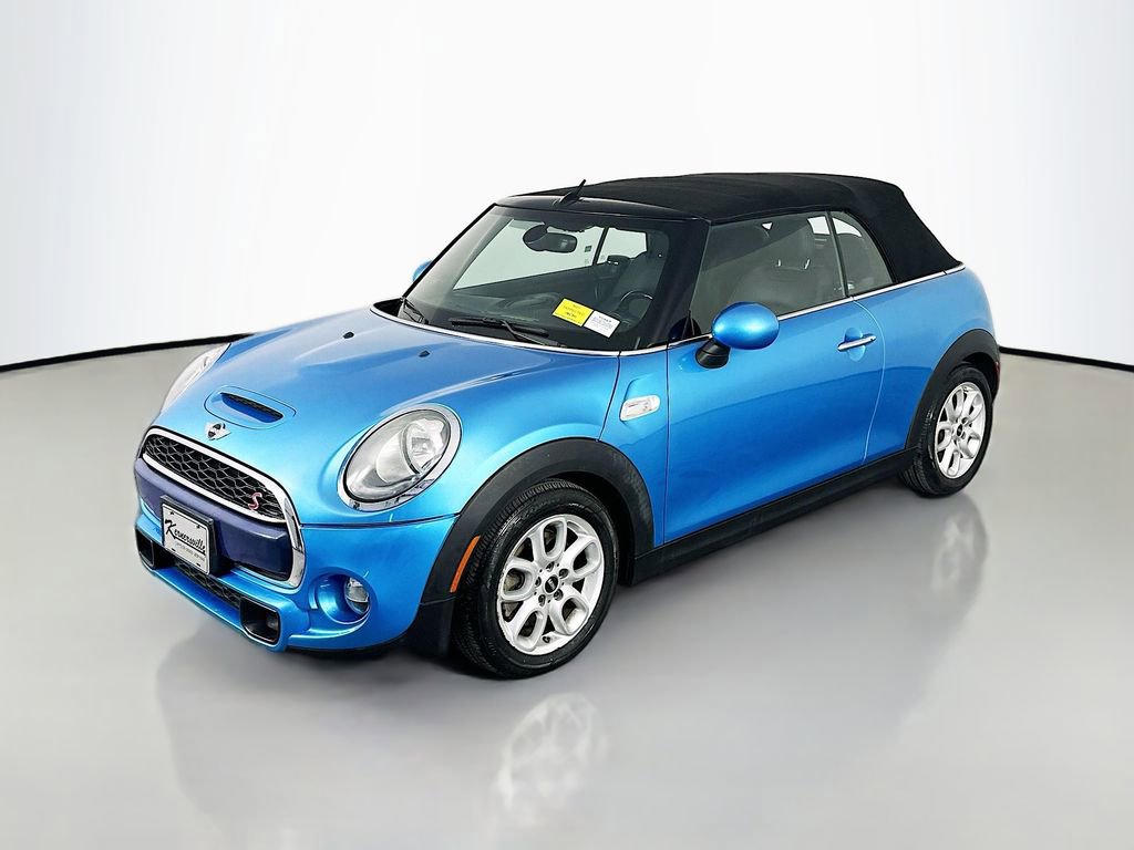 Used 2018 MINI Cooper S FWD image 3
