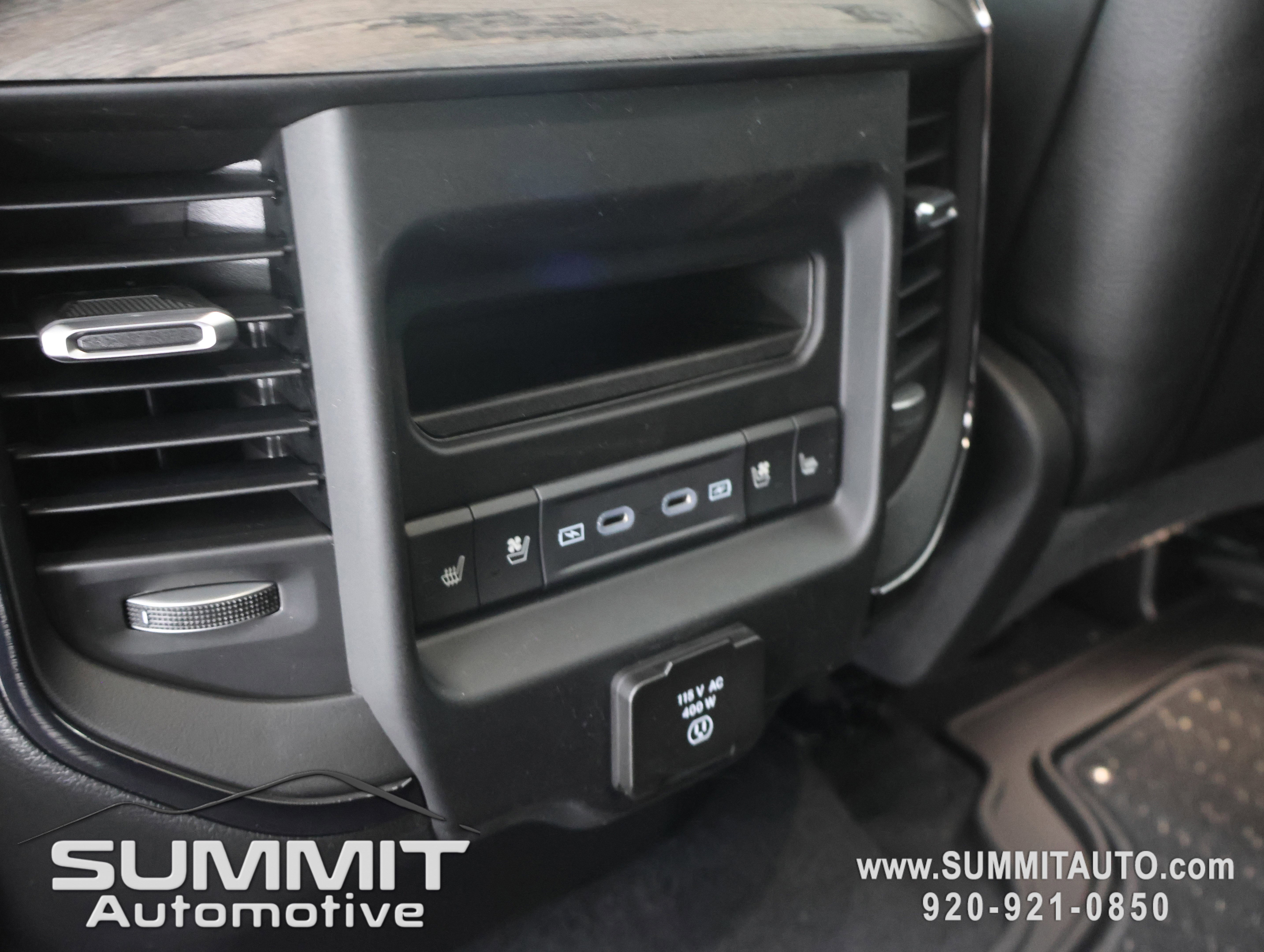 New 2026 RAM 1500 Limited w/ Body Color Bumper Group AWD/4WD image 35