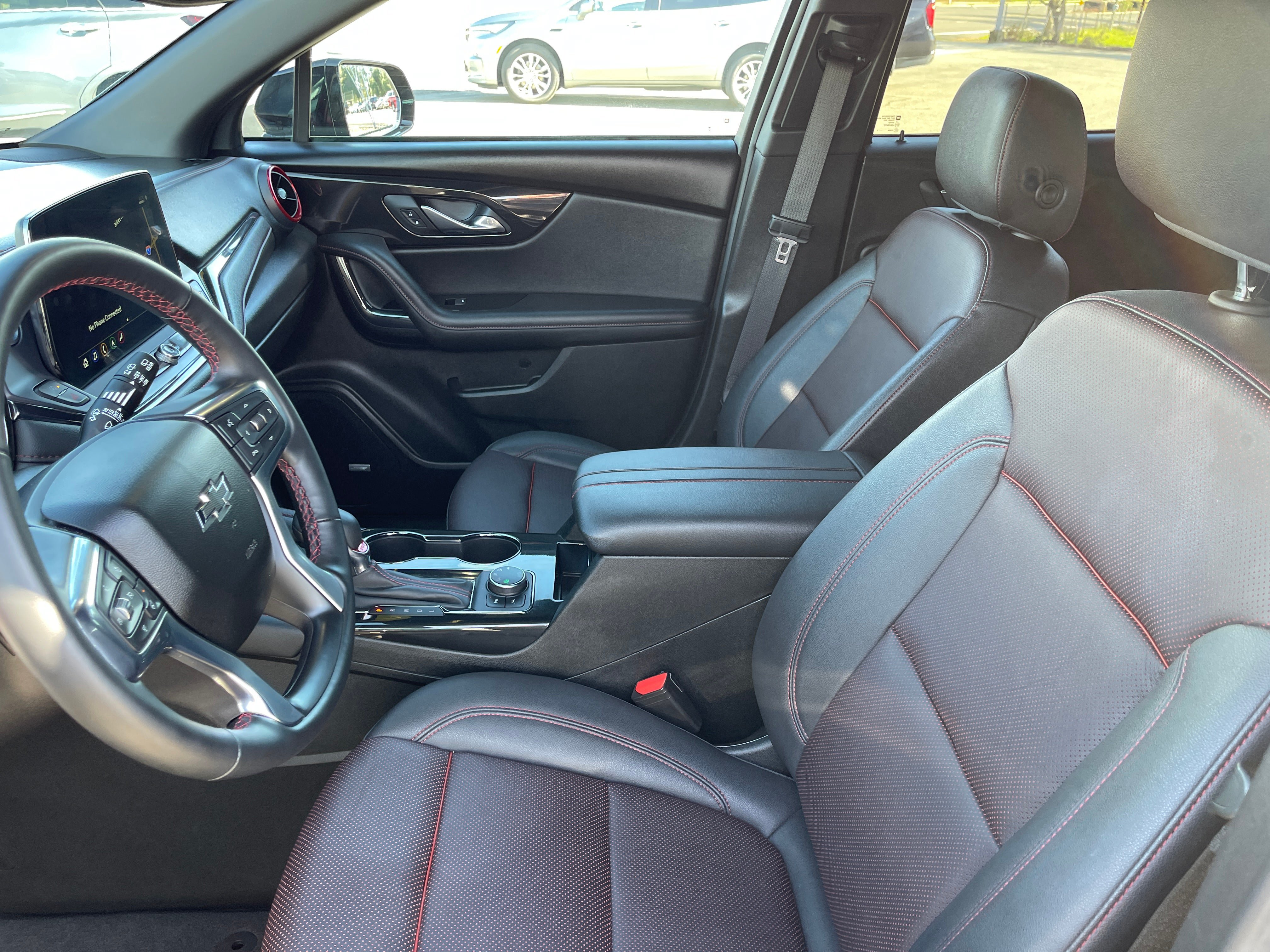 Used 2025 Chevrolet Blazer RS AWD/4WD image 10
