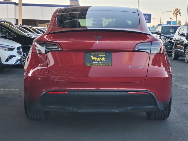 Used 2023 Tesla Model Y Performance image 5