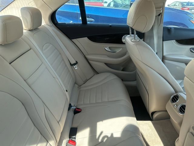Used 2015 Mercedes-Benz C 300 4MATIC Sedan image 16