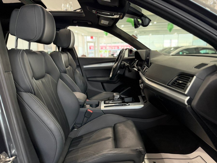 Used 2023 Audi Q5 2.0T Premium Plus AWD/4WD image 18