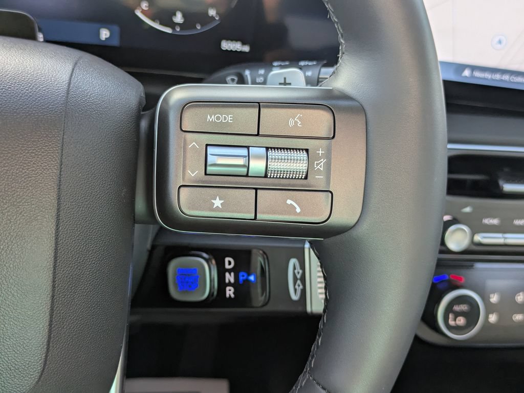 Used 2026 Hyundai Palisade SEL FWD image 19
