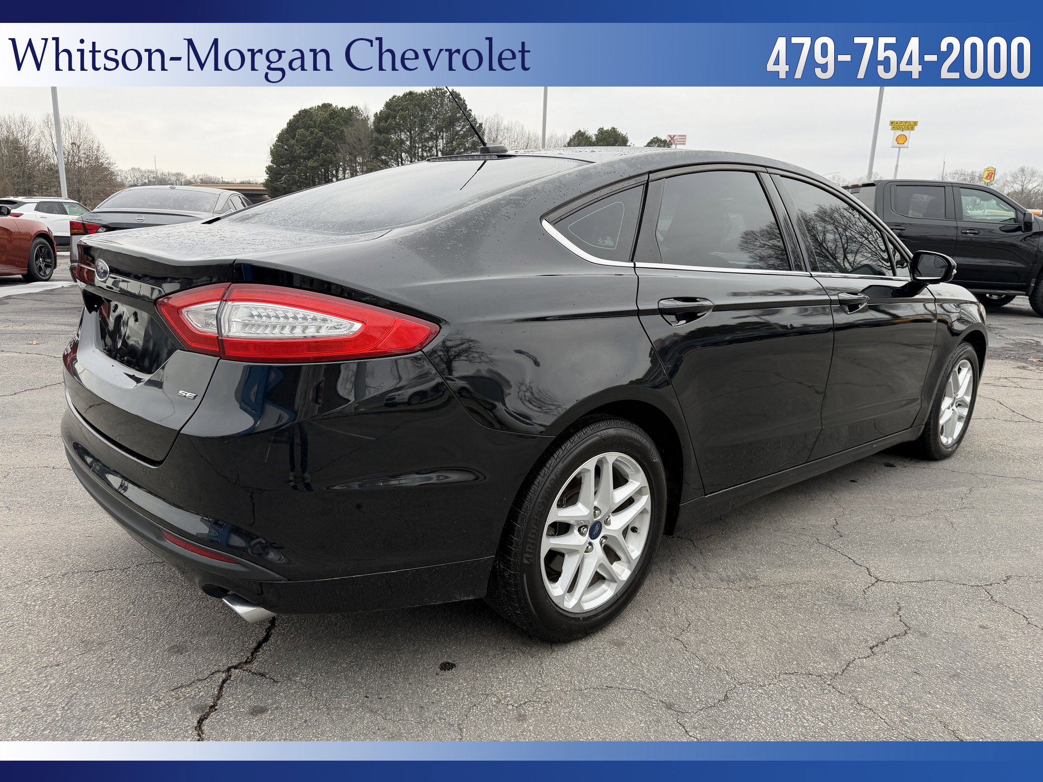 Used 2016 Ford Fusion SE image 5
