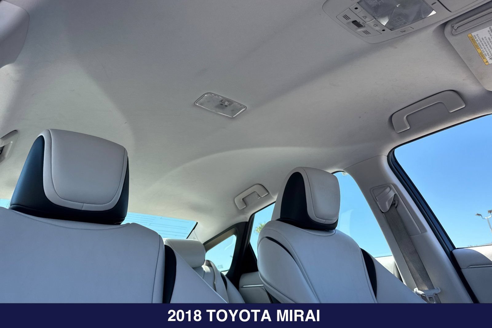 Used 2018 Toyota Mirai FWD image 17