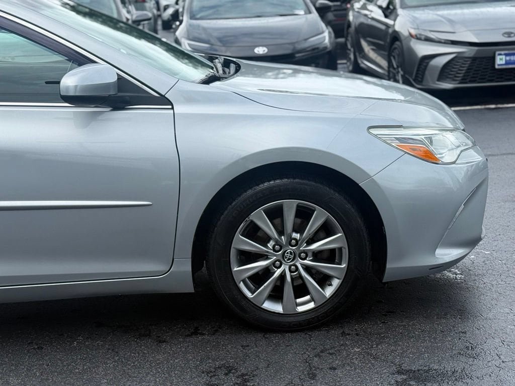 Certified 2016 Toyota Camry XLE w/ Advanced Technology Package FWD image 10