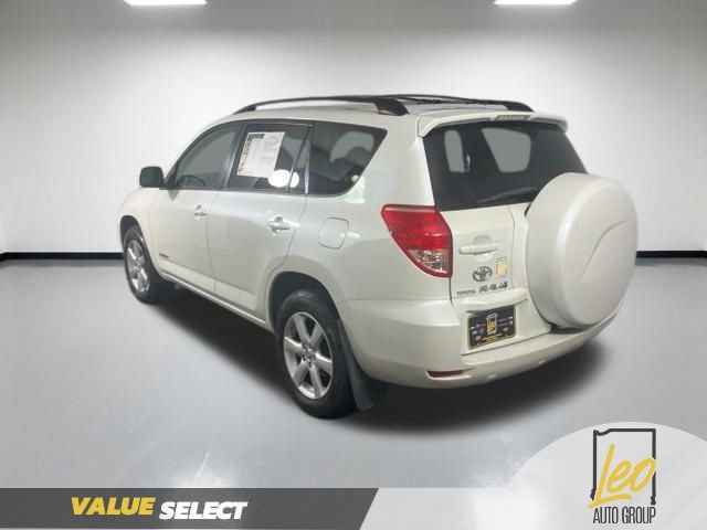 Used 2008 Toyota RAV4 Limited AWD/4WD image 4