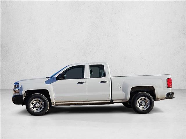 Used 2018 Chevrolet Silverado 1500 W/T w/ Trailering Package image 4