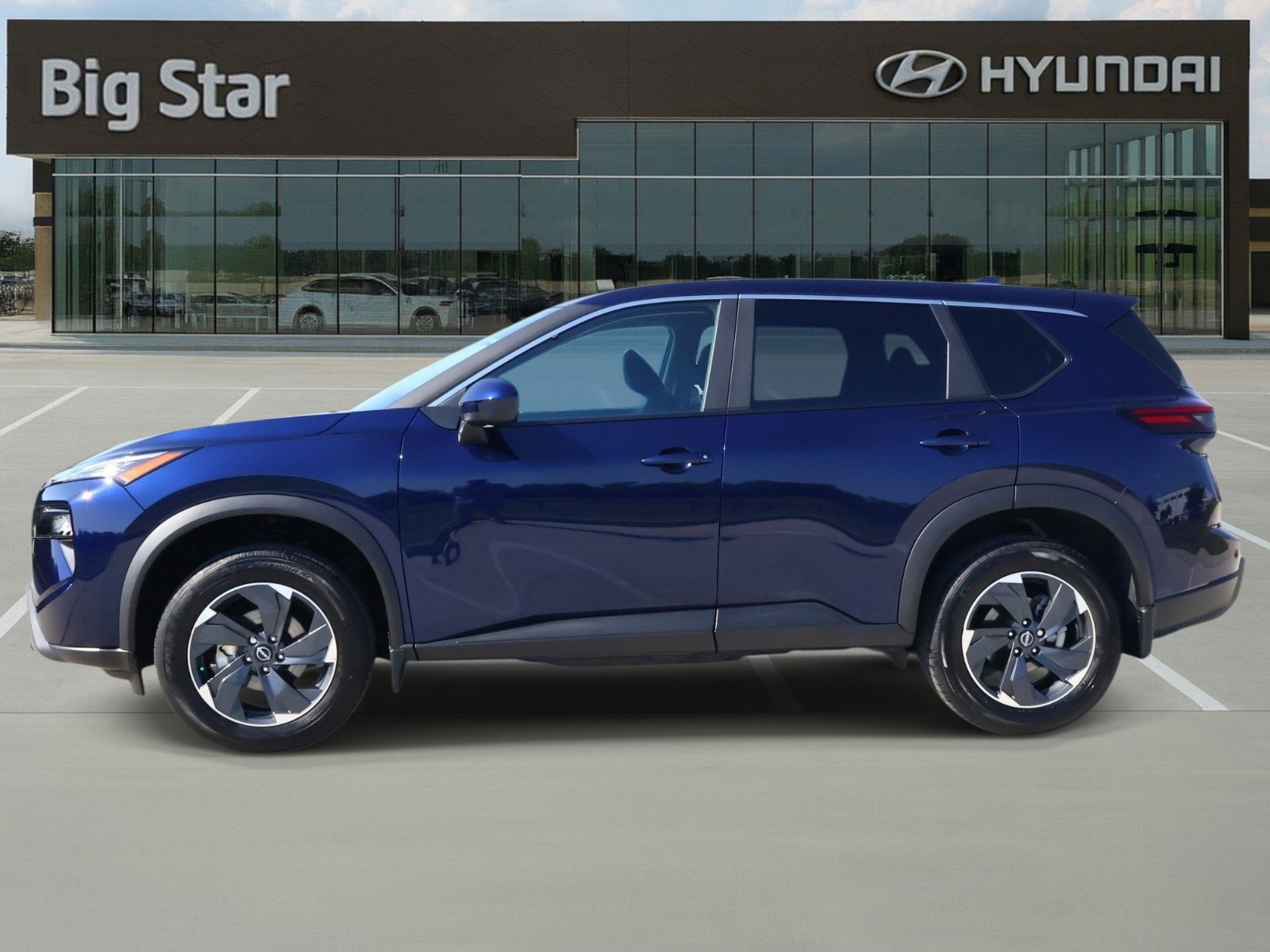 Used 2026 Nissan Rogue SV w/ Cold Weather Package FWD image 2