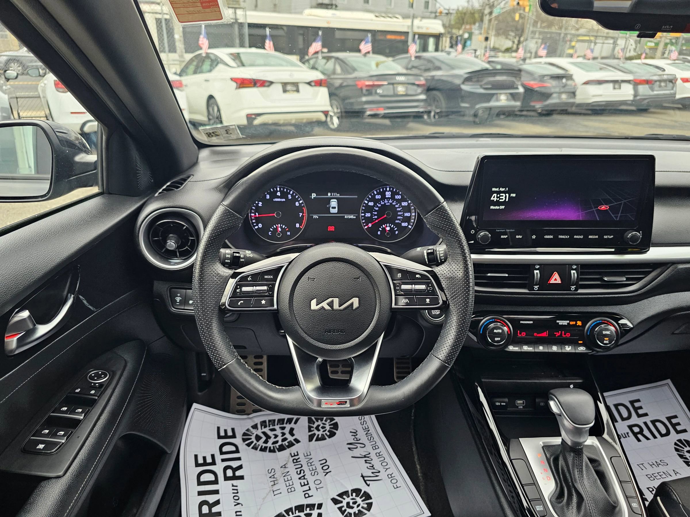 Used 2023 Kia Forte GT-Line w/ GT-Line Premium Package image 17