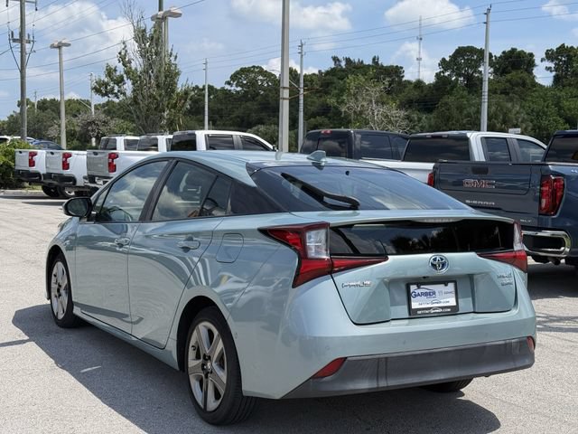 Used 2019 Toyota Prius Limited FWD image 2