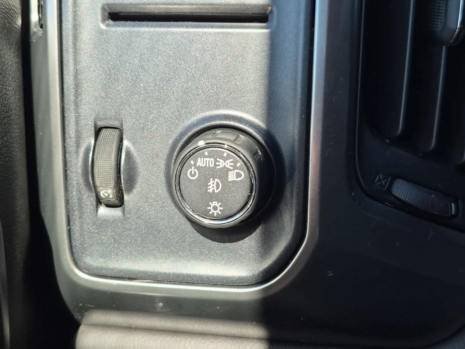 Used 2015 Chevrolet Silverado 1500 LT w/ All Star Edition RWD image 26