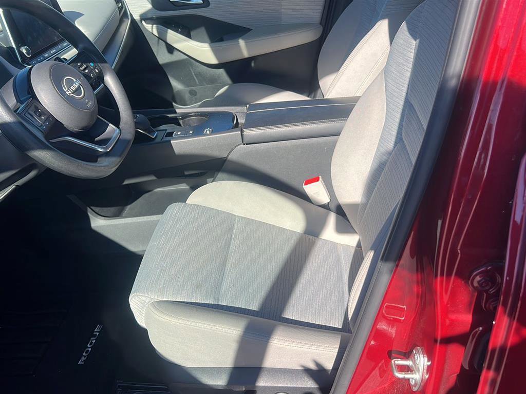 Certified 2023 Nissan Rogue SV image 13