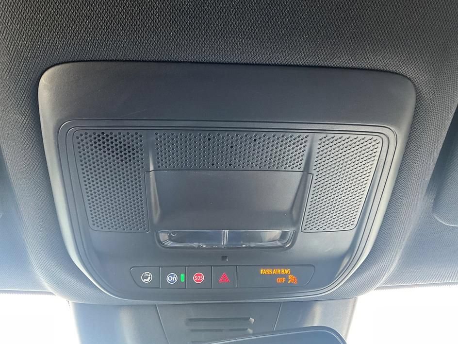 Used 2024 Chevrolet Equinox EV LT FWD image 22