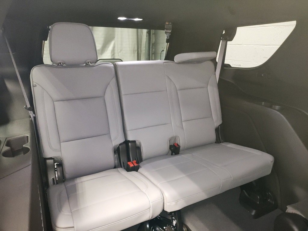 New 2026 GMC Yukon Elevation image 14