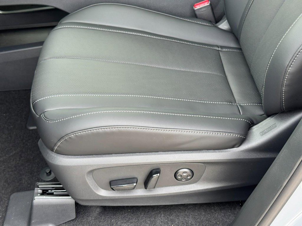 New 2026 INFINITI QX60 Luxe w/ Cargo Package image 15