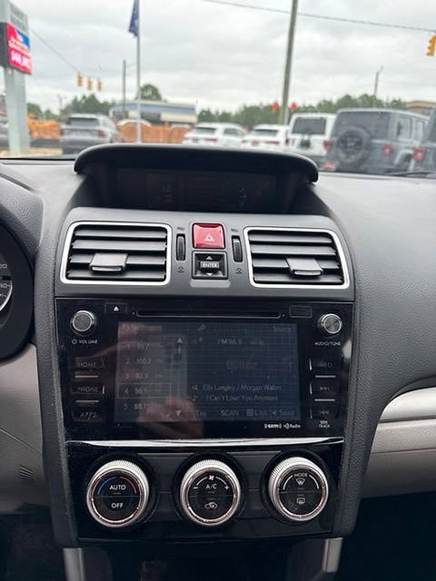 Used 2018 Subaru Forester 2.5i Premium w/ All-Weather Package AWD/4WD image 11