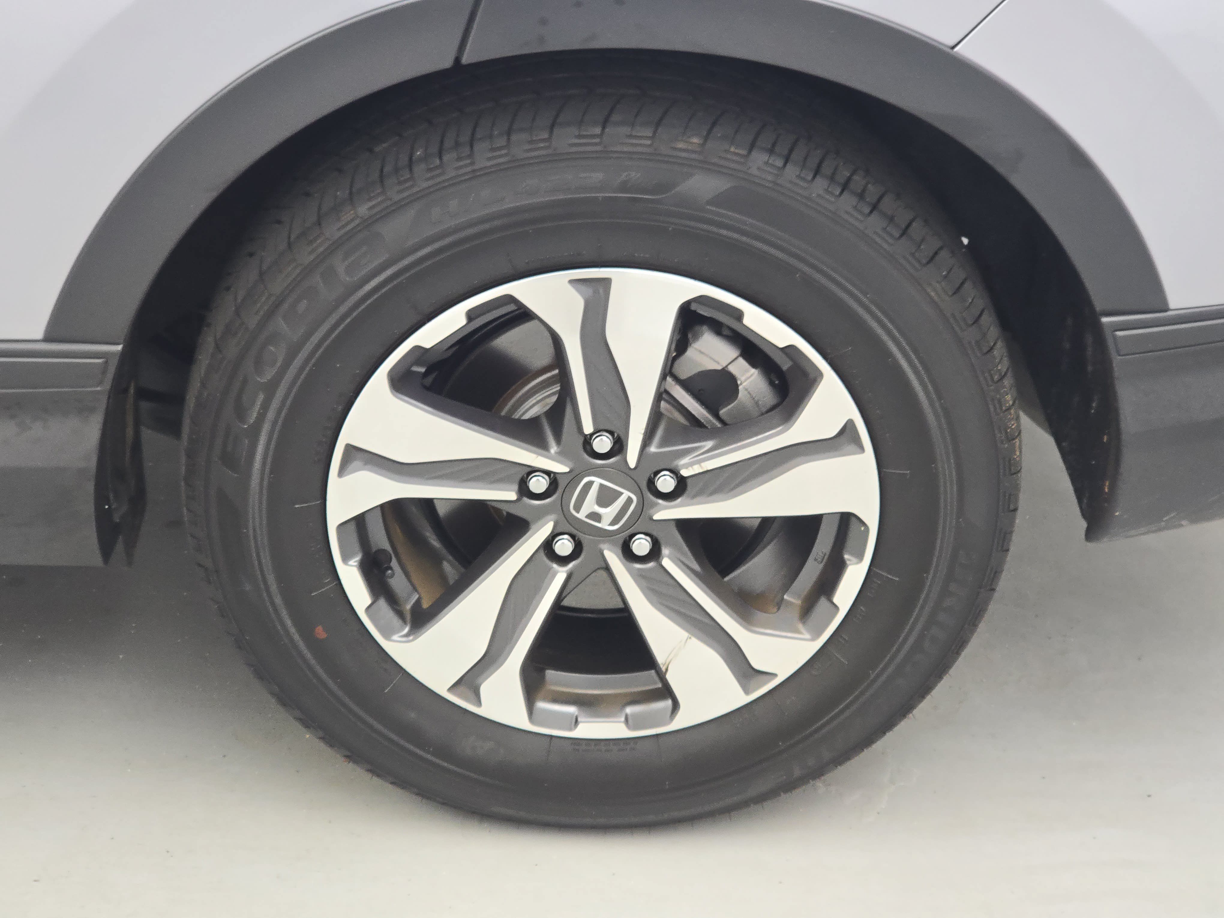 Used 2020 Honda CR-V LX image 32