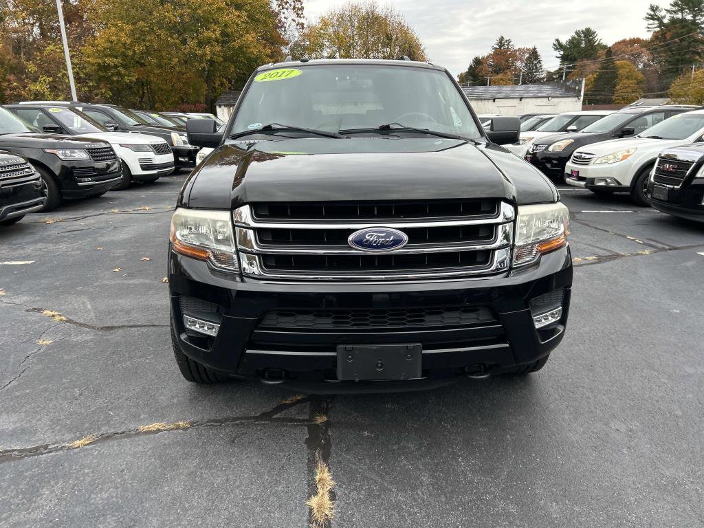 Used 2017 Ford Expedition EL XLT w/ Equipment Group 202A image 8