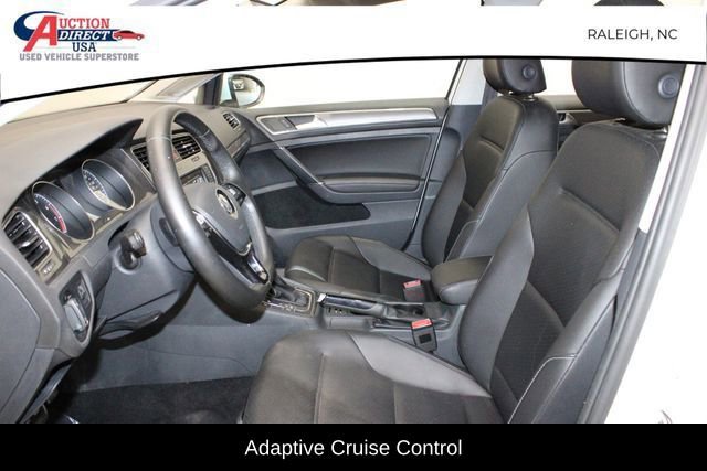 Used 2017 Volkswagen Golf Alltrack SE image 12