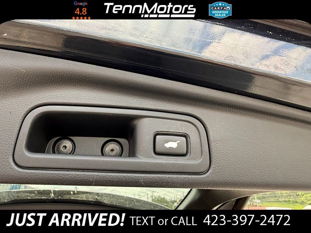 Used 2017 Honda Pilot Touring image 15