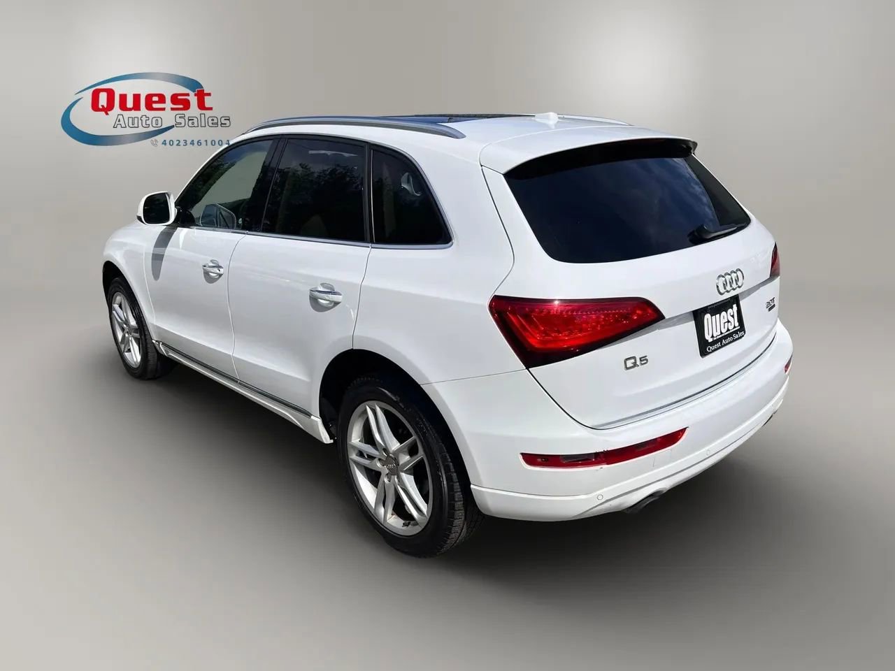 Used 2017 Audi Q5 2.0T Premium Plus w/ Technology Package AWD/4WD image 5