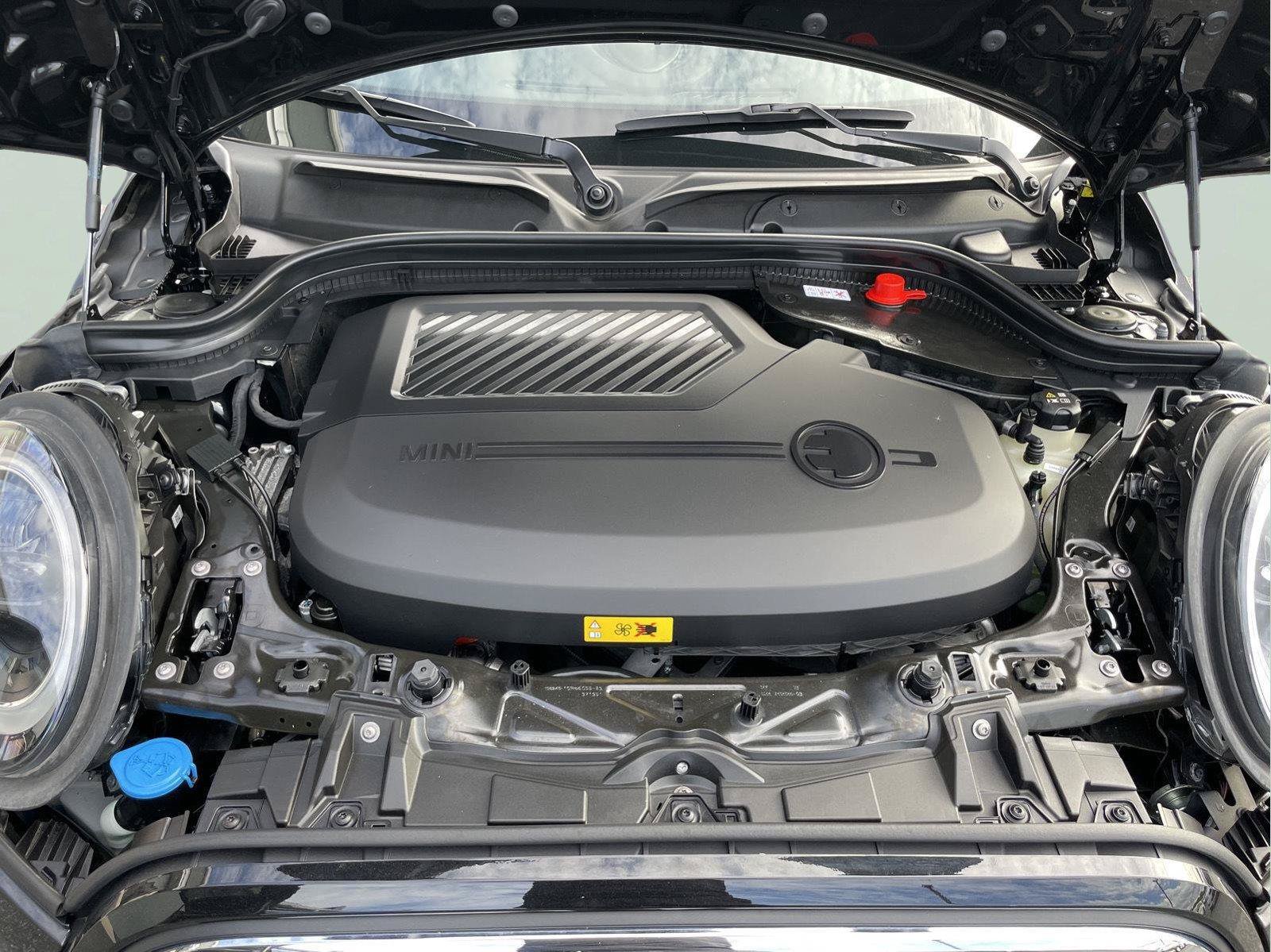 Used 2024 MINI Cooper SE FWD image 13