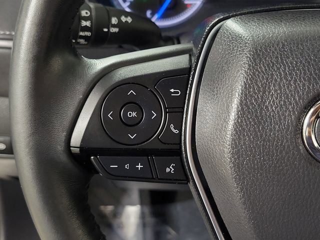 Used 2024 Toyota Venza XLE image 24