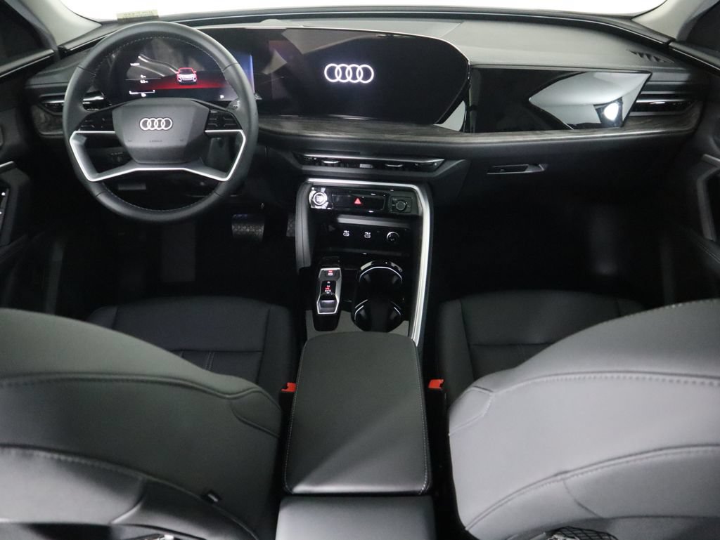 Used 2025 Audi Q5 Premium w/ Convenience Package AWD/4WD image 14