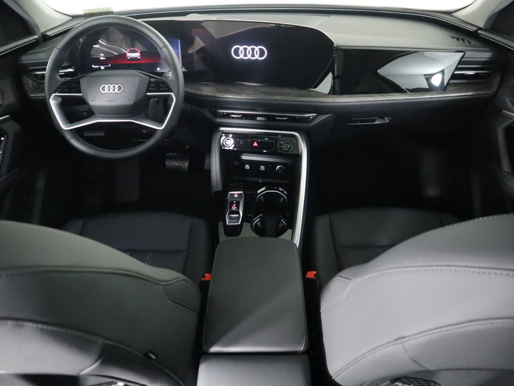 Used 2025 Audi Q5 Premium w/ Convenience Package AWD/4WD image 14