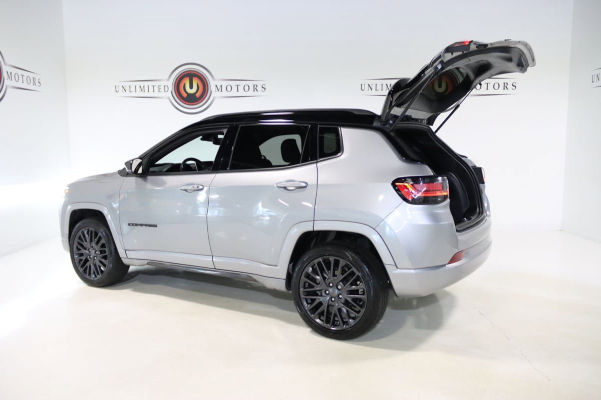 Used 2022 Jeep Compass High Altitude AWD/4WD image 29