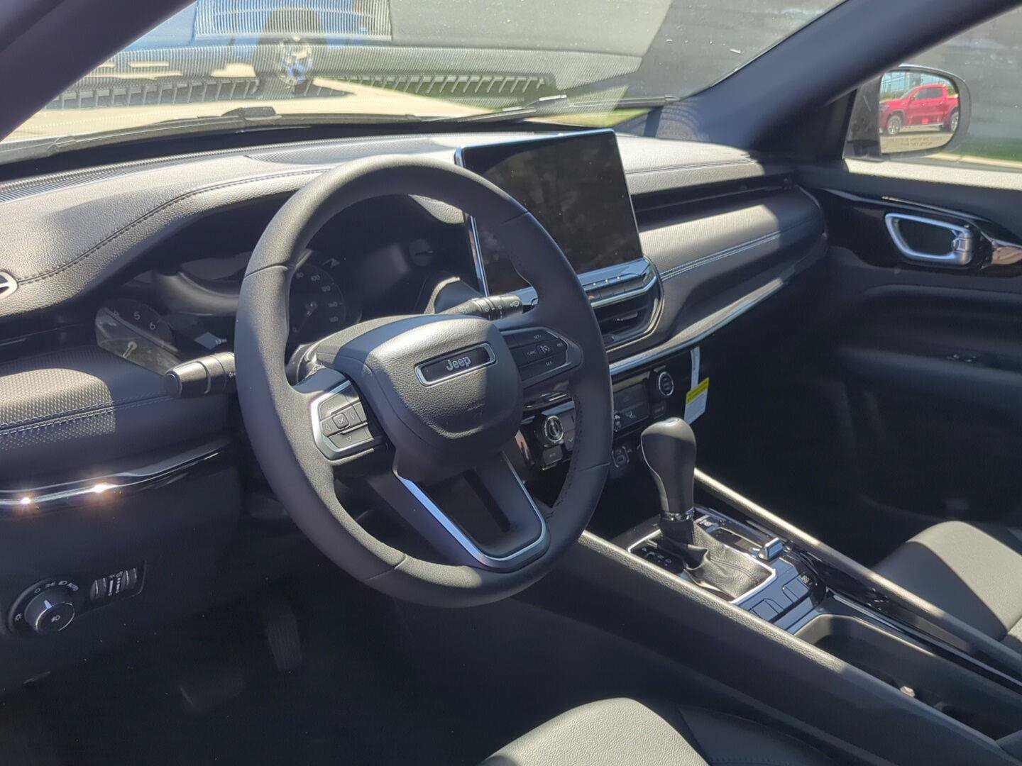 New 2026 Jeep Compass Latitude AWD/4WD image 11