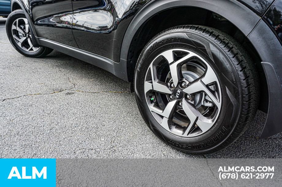 Used 2021 Kia Sportage LX FWD image 16